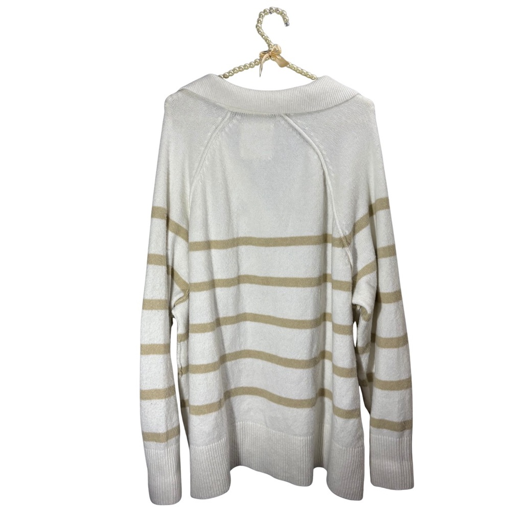Aerie V-Neck Sweater in Cream and Tan Stripes - Size L - DISCOUNTED SHIPPING 💅🏽 - Picture 3 of 3
